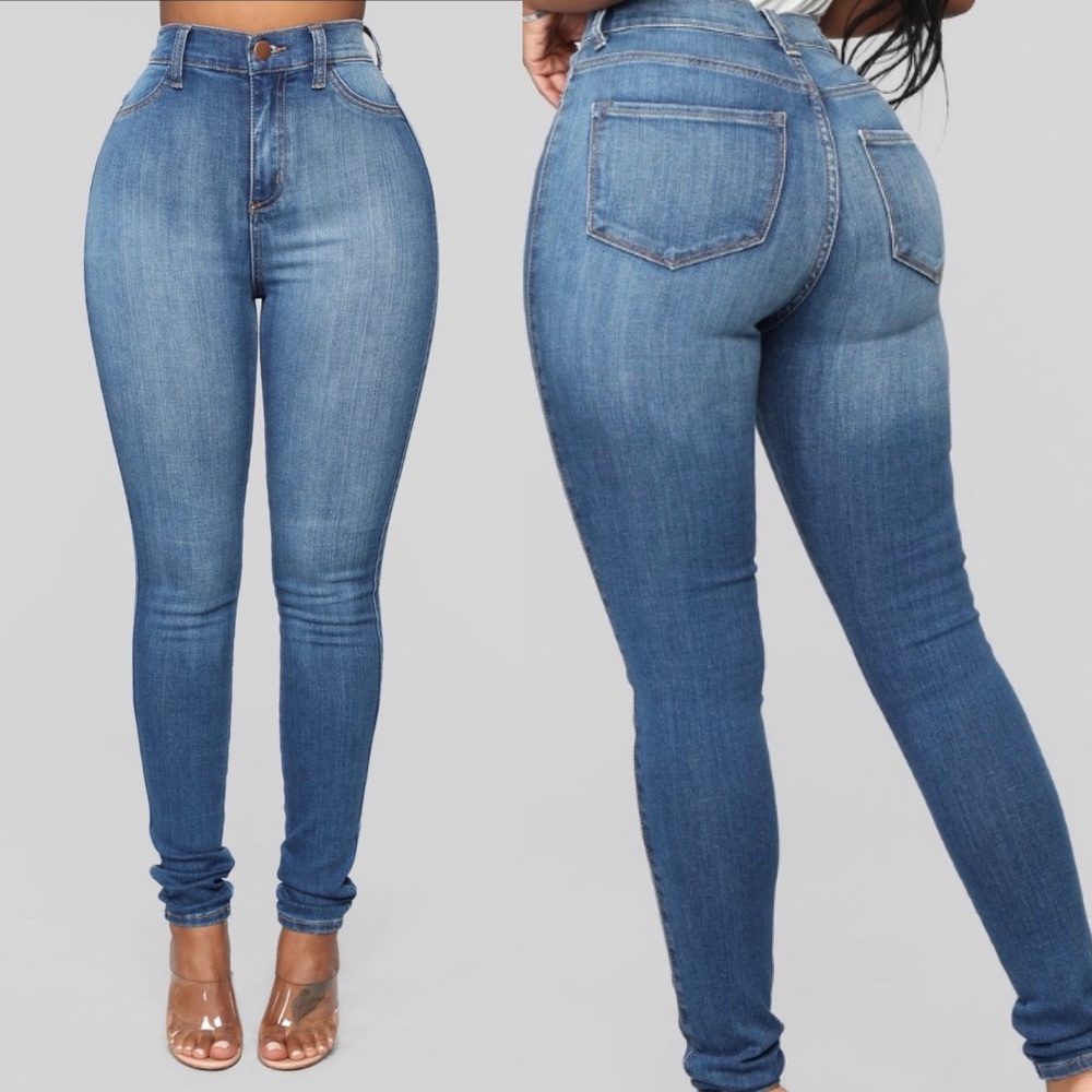 Fashion Nova Luxe High Waisted Jeans💛